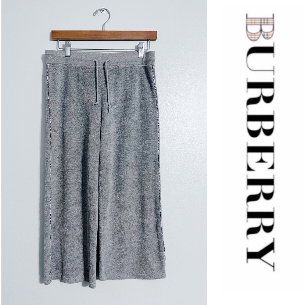 Burberry Rare Vintage Crop Sweatpants